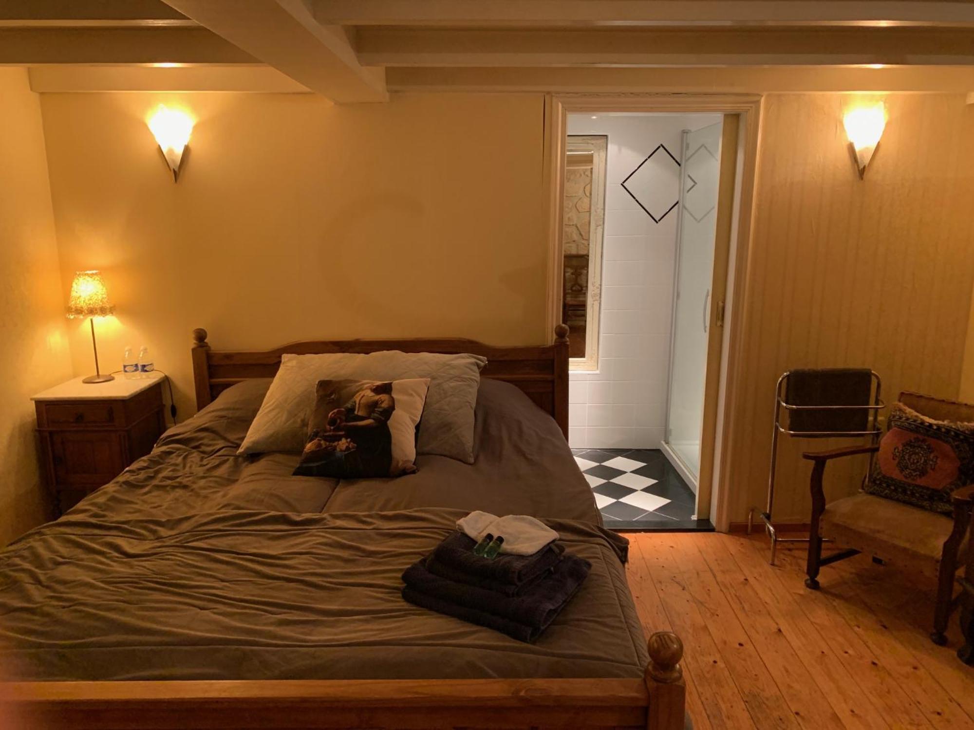 B&B Petit Chateau - Stijlvol Verblijf Centraal Gelegen In Zeeuws Vlaanderen Biervliet エクステリア 写真